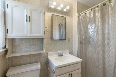 4 Rowell Rd, Danvers, MA 01923 photo 27