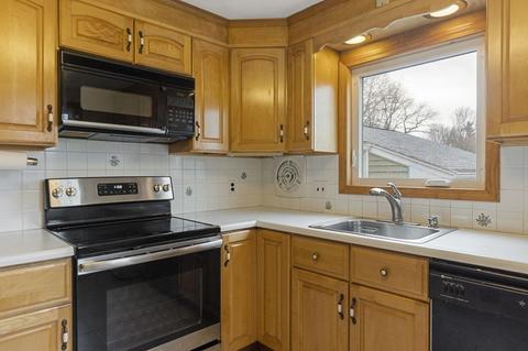 4 Rowell Rd, Danvers, MA 01923 photo 14