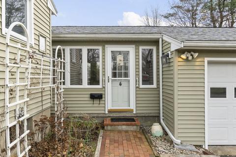 4 Rowell Rd, Danvers, MA 01923 photo 2