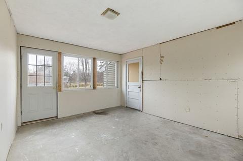 4 Rowell Rd, Danvers, MA 01923 photo 33