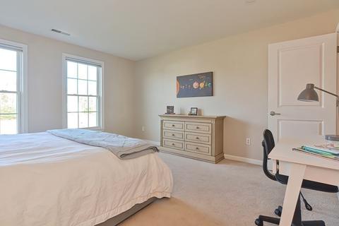 17 Francis Dr, Upton, MA 01568 photo 24