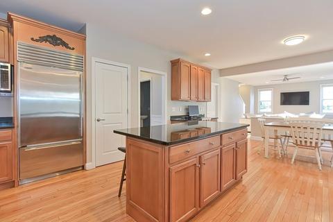 17 Francis Dr, Upton, MA 01568 photo 4
