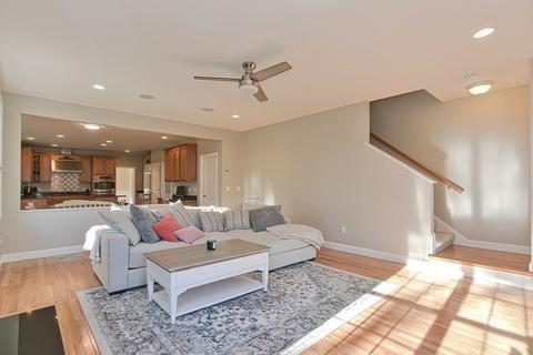 17 Francis Dr, Upton, MA 01568 photo 10