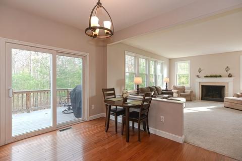 20 Francis Dr, Upton, MA 01568 photo 8