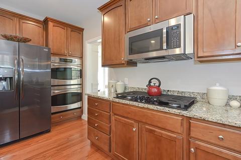 20 Francis Dr, Upton, MA 01568 photo 7