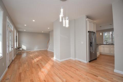 157 Clearbrook Dr, Springfield, MA 01118 photo 23