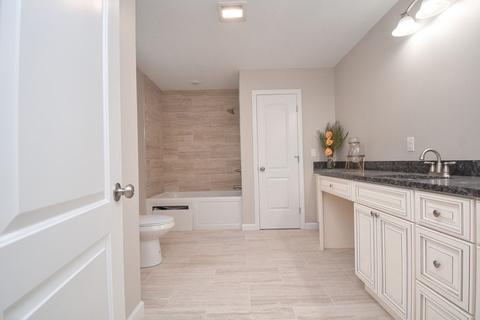 157 Clearbrook Dr, Springfield, MA 01118 photo 30