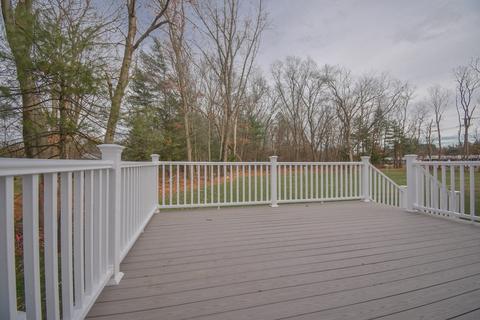 157 Clearbrook Dr, Springfield, MA 01118 photo 41