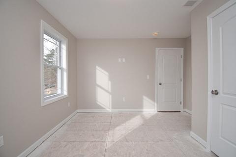 157 Clearbrook Dr, Springfield, MA 01118 photo 35