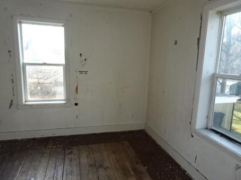 95 Ward St, Chicopee, MA 01020 photo 20