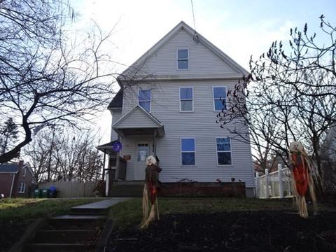 95 Ward St, Chicopee, MA 01020 photo 1