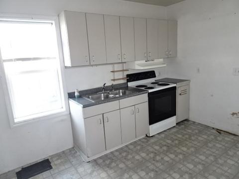 95 Ward St, Chicopee, MA 01020 photo 11