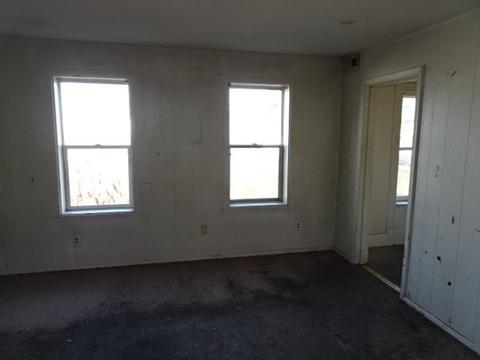 95 Ward St, Chicopee, MA 01020 photo 22