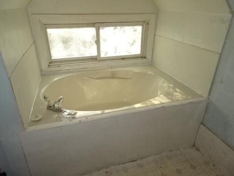 95 Ward St, Chicopee, MA 01020 photo 25