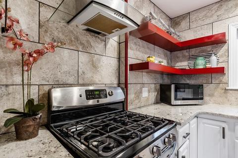 222 Riverside Dr, Dedham, MA 02026 photo 8
