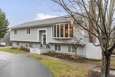214 Pond St, Dunstable, MA 01827 photo 1