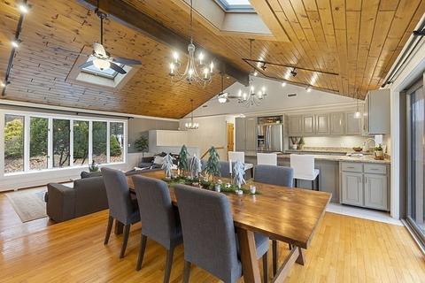 214 Pond St, Dunstable, MA 01827 photo 5