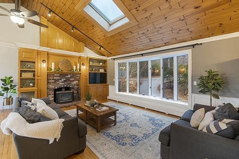 214 Pond St, Dunstable, MA 01827 photo 6