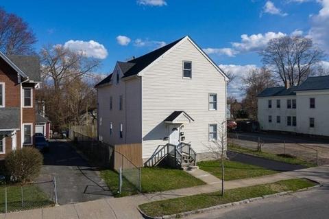 135 Cedar St, Springfield, MA 01105 photo 1