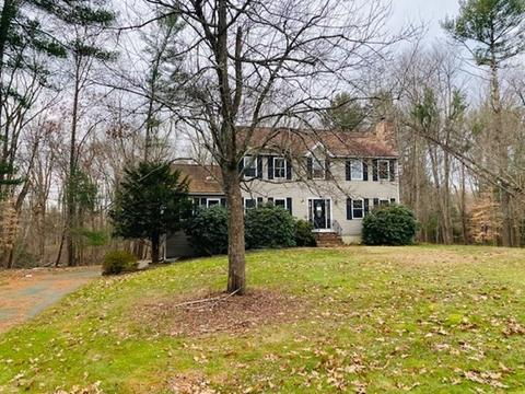 28 Suzanne Dr, Raynham, MA 02767 photo 1