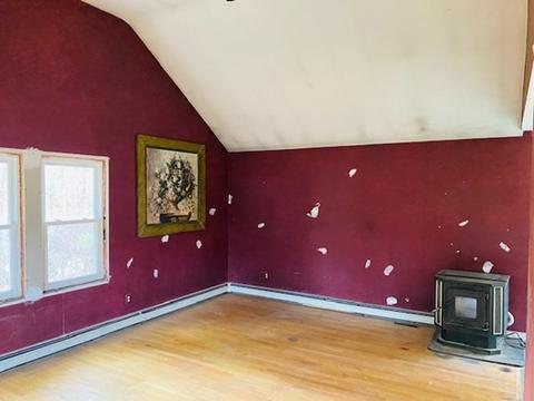 28 Suzanne Dr, Raynham, MA 02767 photo 8