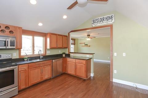 31 Main St, Upton, MA 01568 photo 23