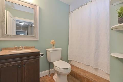 31 Main St, Upton, MA 01568 photo 33