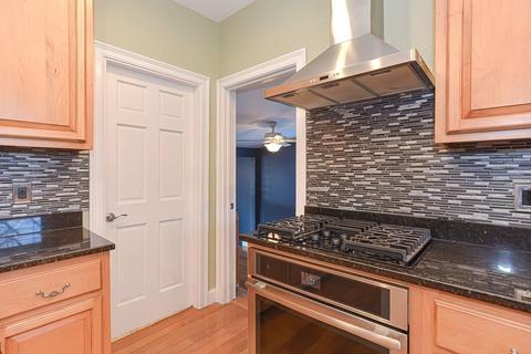 31 Main St, Upton, MA 01568 photo 4