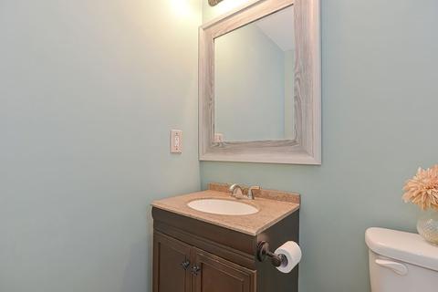 31 Main St, Upton, MA 01568 photo 34