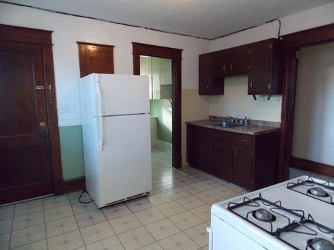 94 Edgewood St, Springfield, MA 01109 photo 15