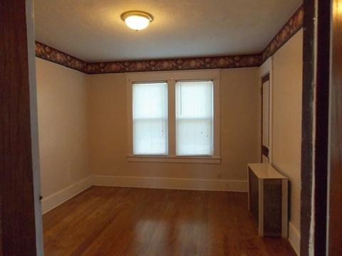 94 Edgewood St, Springfield, MA 01109 photo 18