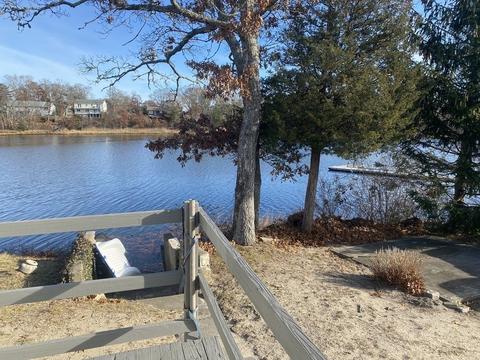 76 Circuit Ave, Wareham, MA 02571 photo 4