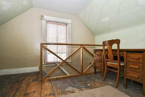 42 Cheney St, Orange, MA 01364 photo 20