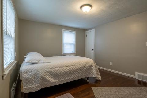 35 Russell St, Springfield, MA 01104 photo 12