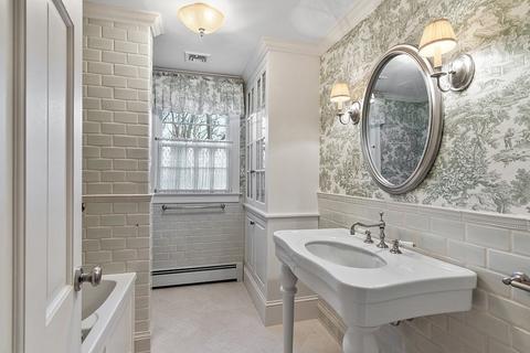 18 Brady Loop, Andover, MA 01810 photo 31