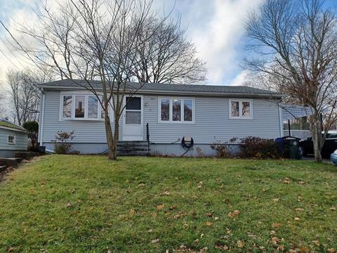 1211 County St, Fall River, MA 02723 photo 1