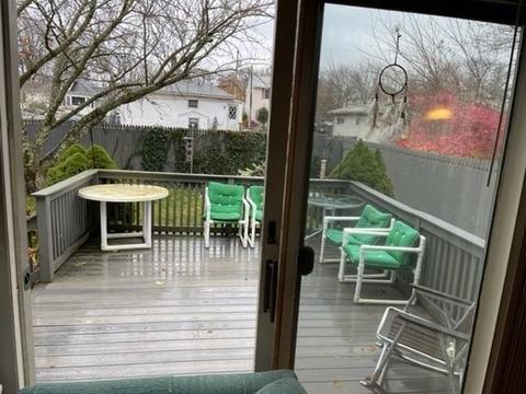 47 Morris St, Fall River, MA 02720 photo 2