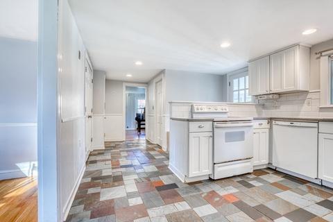 173 Main St, Acton, MA 01720 photo 5