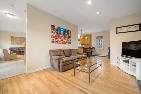 6 Providence St, Mendon, MA 01756 photo 8