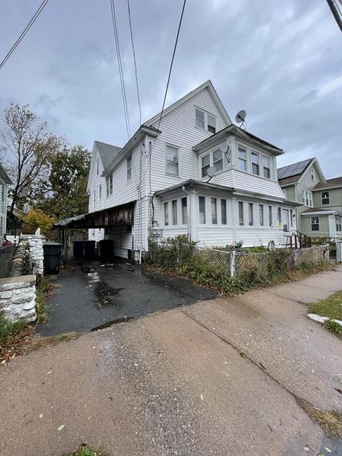 96 Wait St, Springfield, MA 01104 photo 2