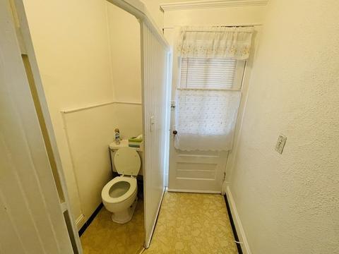 22 Thames St, Springfield, MA 01104 photo 8