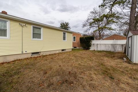 45 Peer St, Springfield, MA 01109 photo 24