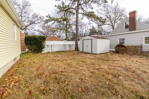 45 Peer St, Springfield, MA 01109 photo 23