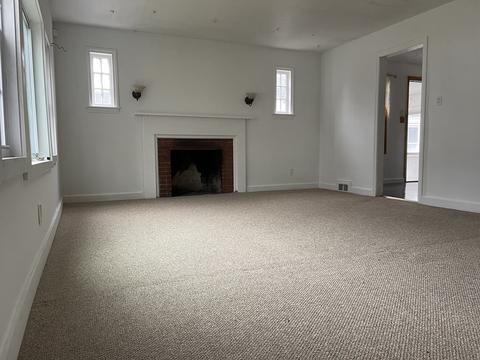 101 Lamont St, Springfield, MA 01119 photo 3