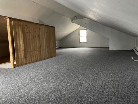 101 Lamont St, Springfield, MA 01119 photo 5