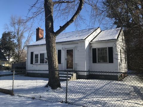 101 Lamont St, Springfield, MA 01119 photo 1