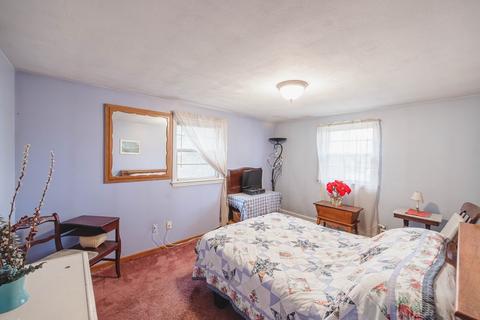 61 Putnam Rd, Reading, MA 01867 photo 13