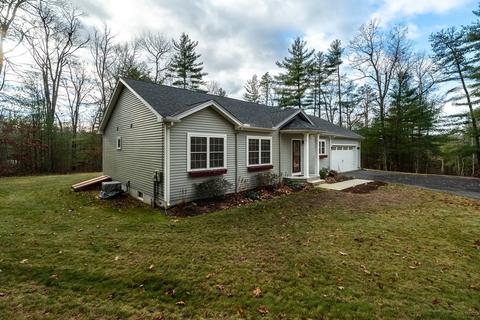 7 Coldbrook Dr, Ware, MA 01082 photo 2