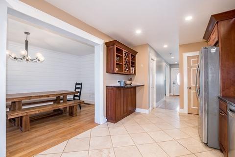 282 Riverside Dr, Dedham, MA 02026 photo 14