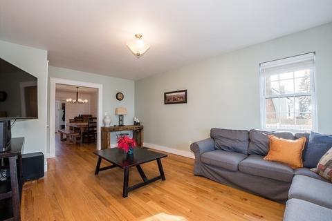 282 Riverside Dr, Dedham, MA 02026 photo 5
